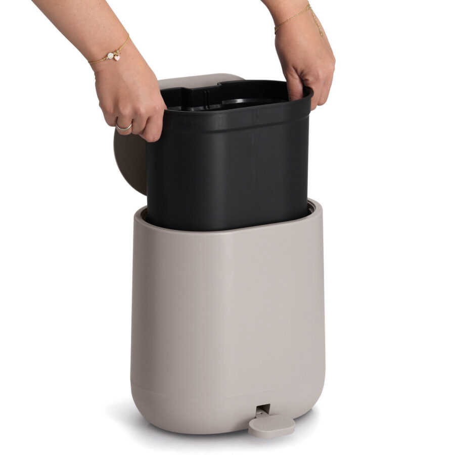 Treteimer mit Soft Close, 6 Liter, Kunststoff,