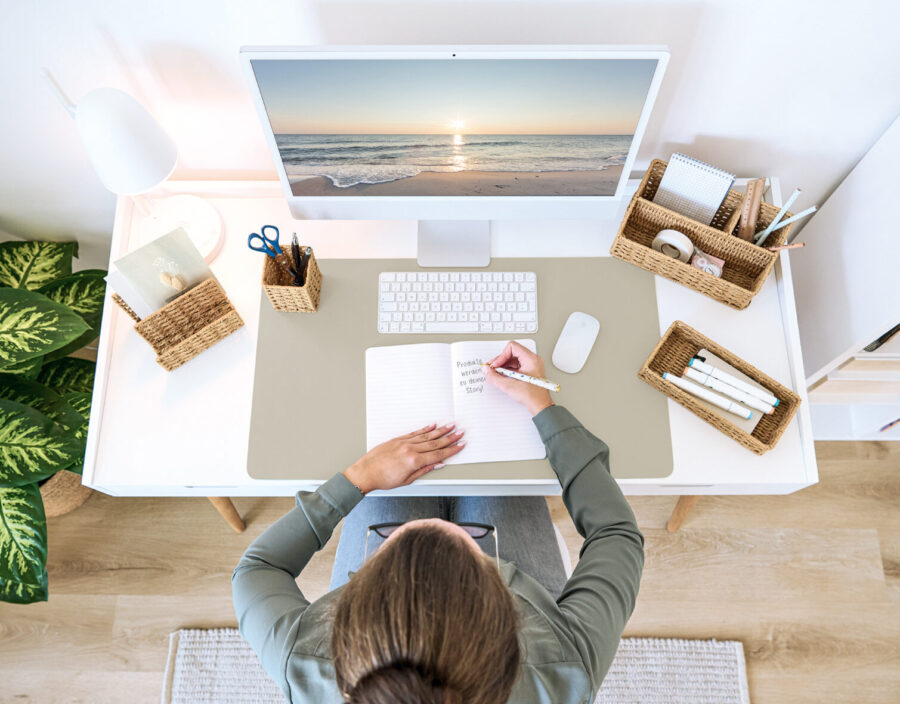 Schreibtischunterlage, Kunstleder, creme – Lifestyle 1