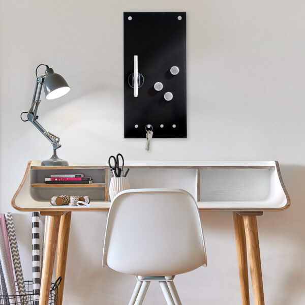 Memoboard m. Haken, Glas, schwarz – Lifestyle 1