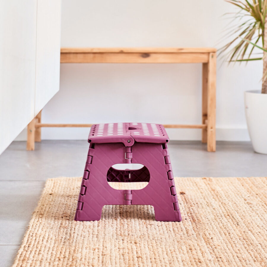 Klapphocker, Kunststoff, beere – Lifestyle 1