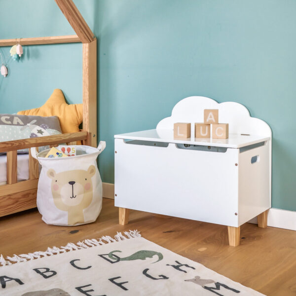Kinder-Truhe "Wolke" m. Deckel, MDF/Kiefer, weiß – Lifestyle 1