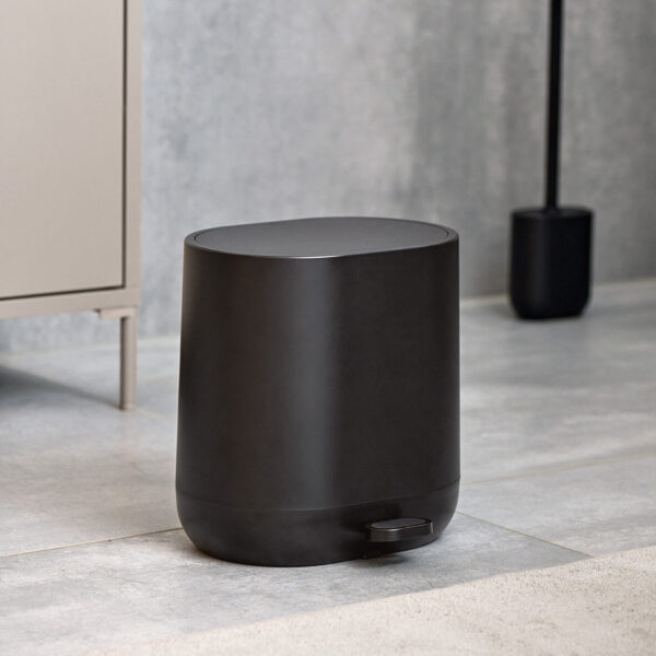 Treteimer mit Soft Close, 6 Liter, Kunststoff, – Lifestyle 1