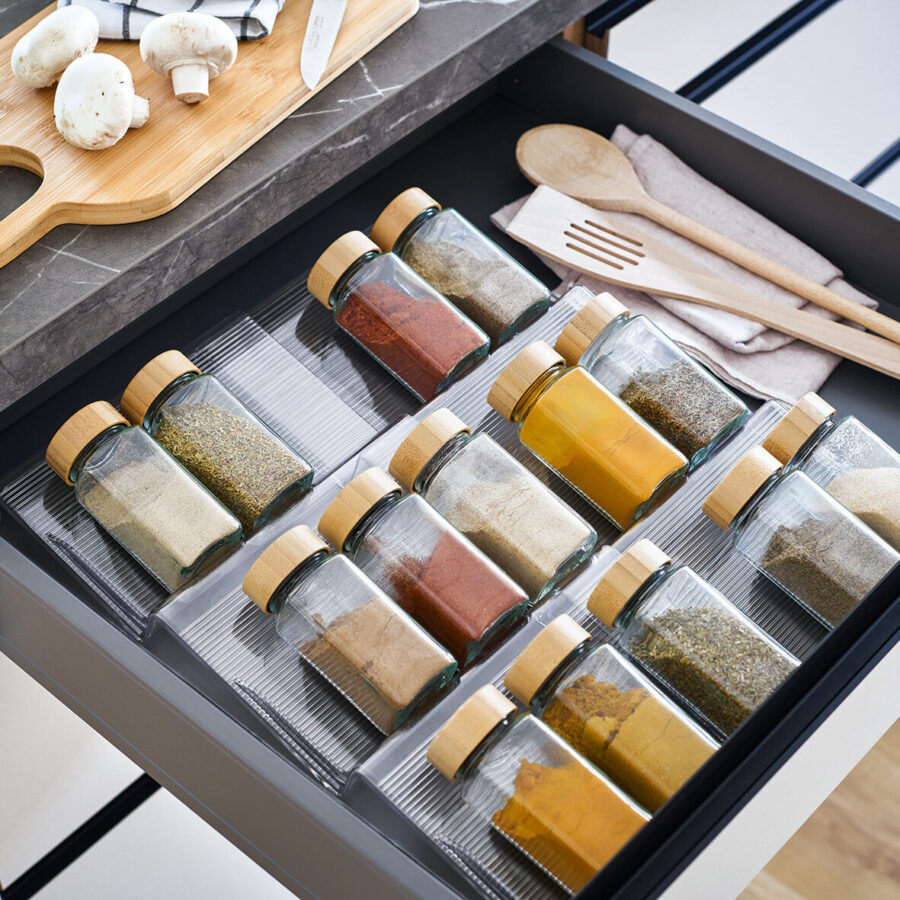 Gewürzglas mit Bambusdeckel, 120 ml – Lifestyle 1