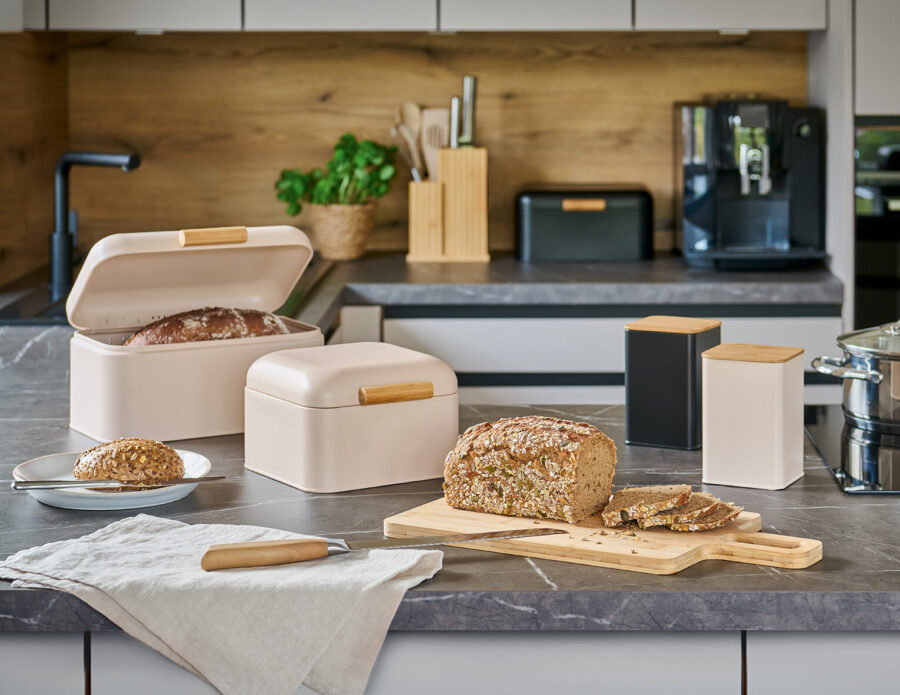 Brotkasten, Metall/Bambus, beige – Lifestyle 2