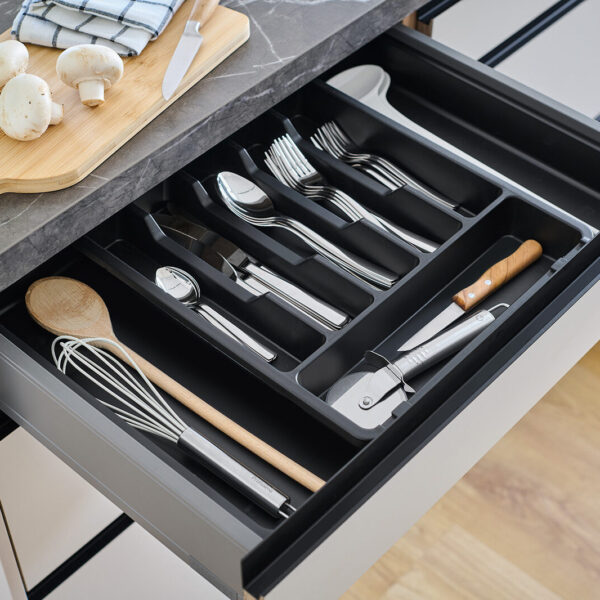 Besteckkasten, ausziehbar, Kunststoff, schwarz – Lifestyle 1