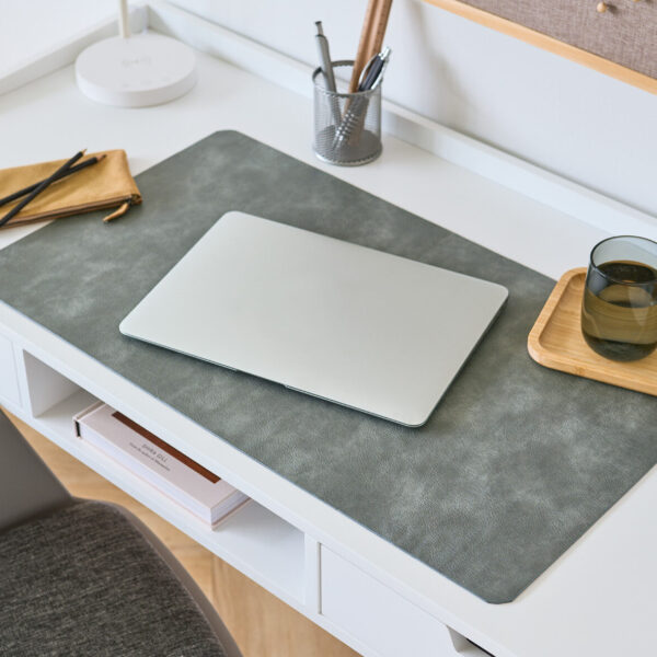 Schreibtischunterlage, Kunstleder, grau – Lifestyle 1