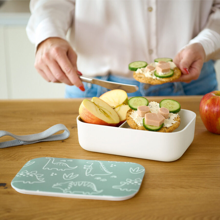Lunch Box "Dino", Kunststoff – Lifestyle 2