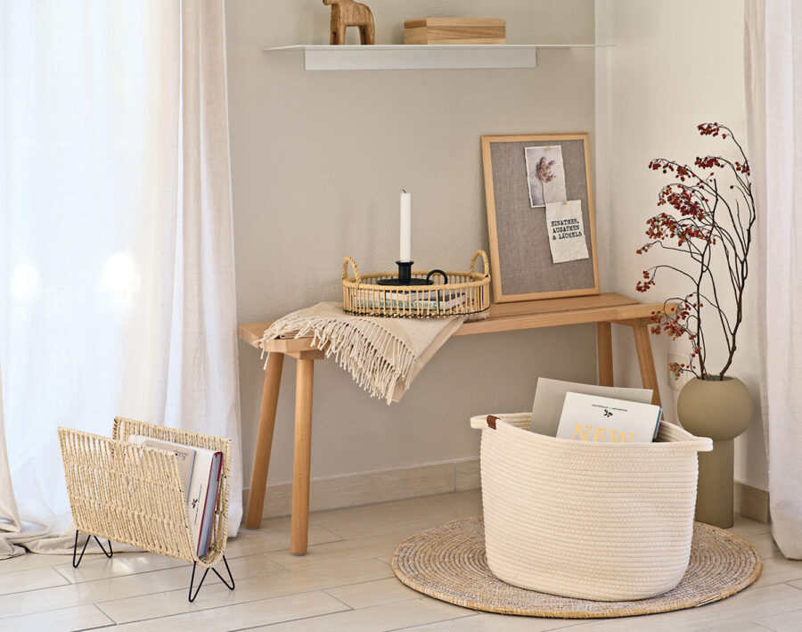 Zeitungsständer "Boho", Eisen/Papiergeflecht – Lifestyle 1
